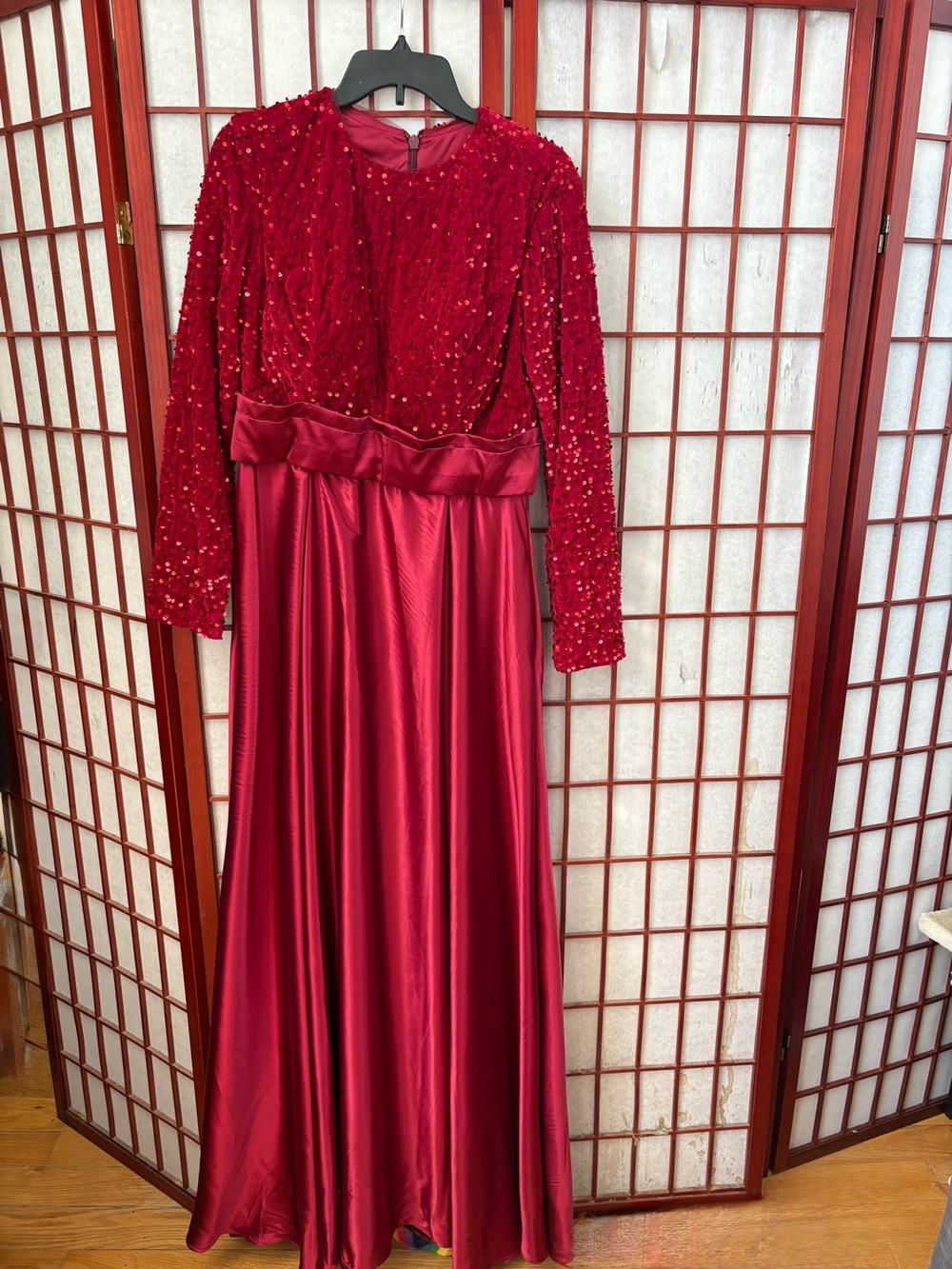Elegant Red Long-Sleeve Sequin & Satin Gown